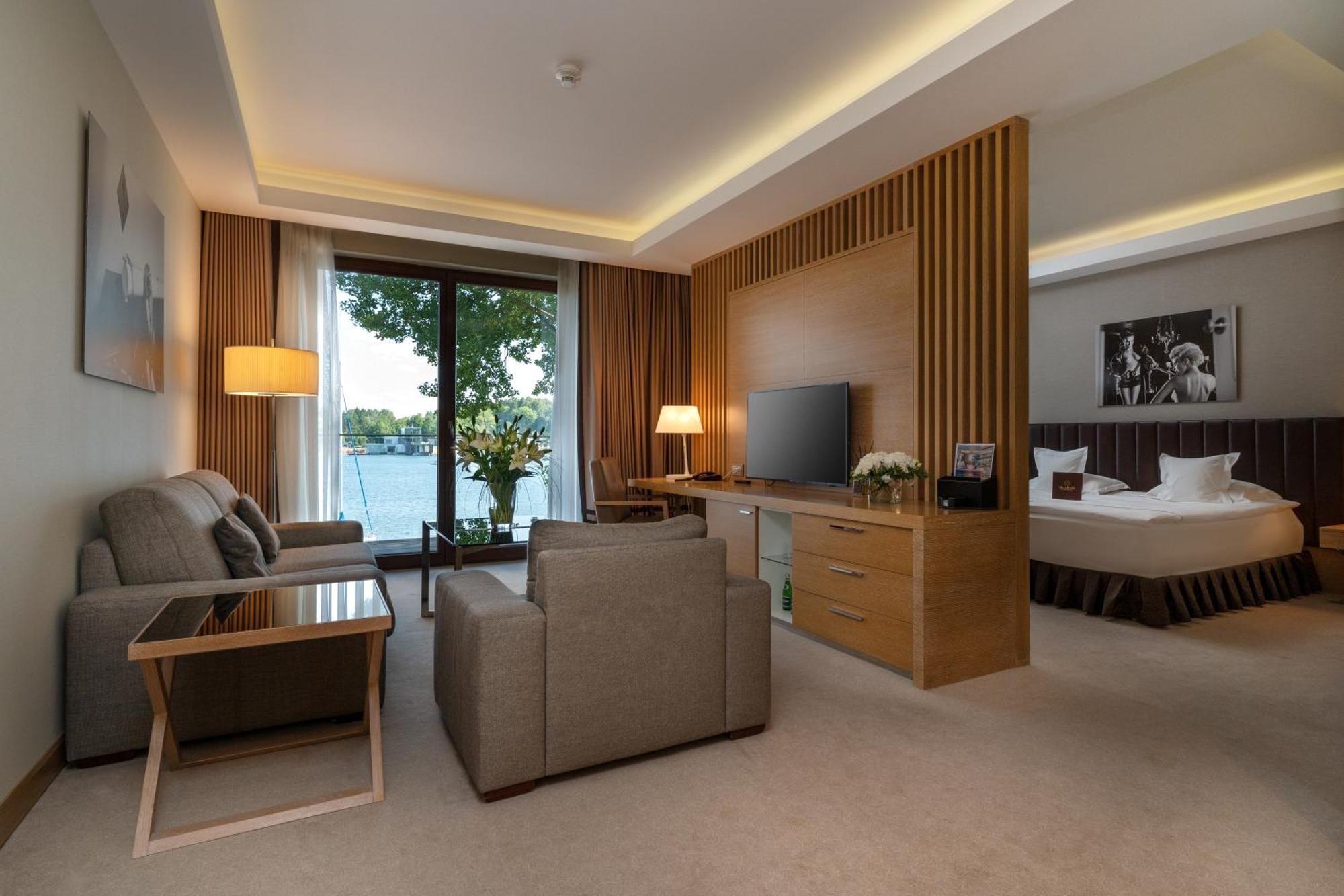 Tiffi Boutique Hotel Opolznevoye Bagian luar foto